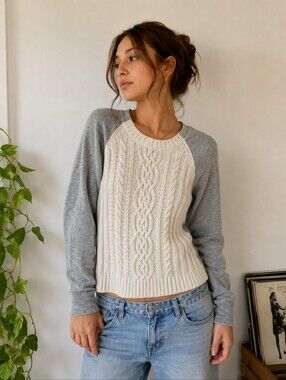 Grey and Ivory Cozy Cable Knit Size S Sweater Cottage Core Coastal Grandma